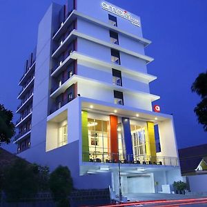 Amaris Hotel Dr. Susilo Grogol